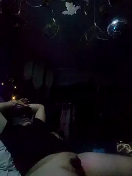 Hotredheadandtoungelasher online show from 23, 10, 2025