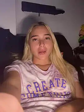 Irisweet  online show from 14, 12, 2024