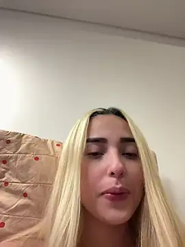 Irisweet  online show from 12, 2, 2025