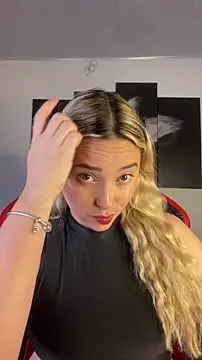 Irisweet  online show from 14, 12, 2025