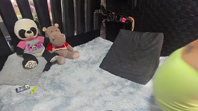 mature sexi40 online show from 14, 12, 2025