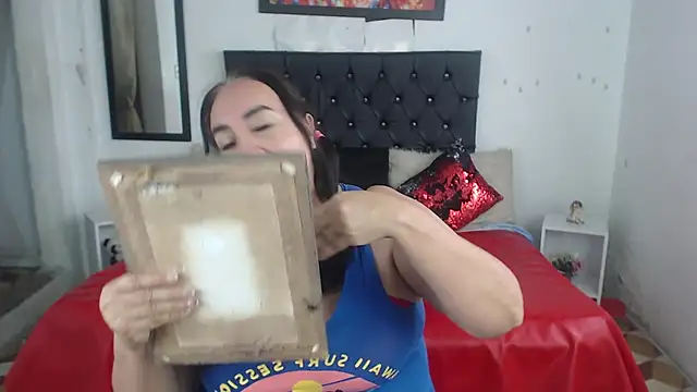 Snapshot of Sweetbigcatt chatting on 2, 3, 2025 Sweetbigcatt online show from 2, 3, 2025