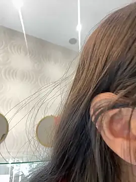 Snapshot of M_isabel25 chatting on 6, 2, 2025 M isabel25 online show from 6, 2, 2025