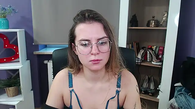 Zoey Erotic online show from 3, 12, 2024