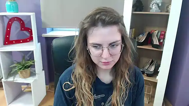 Snapshot of Zoey_Erotic chatting on 28, 2, 2025 Zoey Erotic online show from 28, 2, 2025