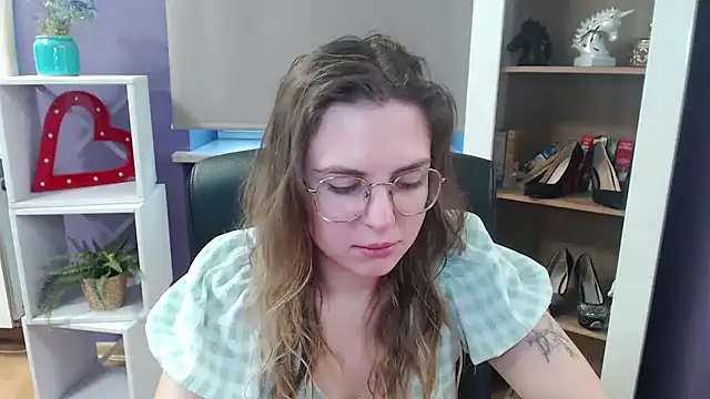 Snapshot of Zoey_Erotic chatting on 17, 3, 2025 Zoey Erotic online show from 17, 3, 2025