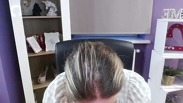 Snapshot of Zoey_Erotic chatting on 25, 9, 2025 Zoey Erotic online show from 25, 9, 2025