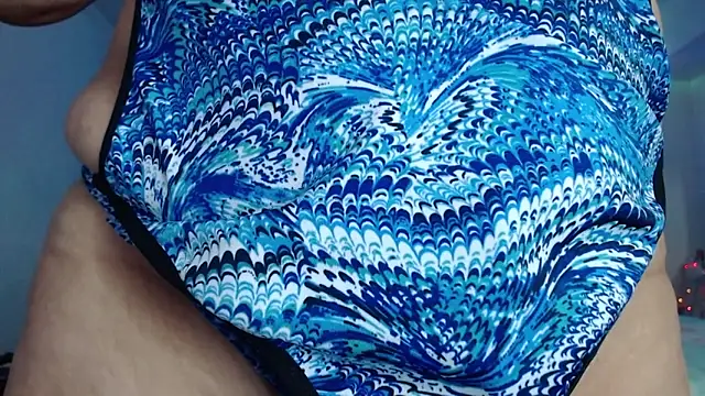 Snapshot of linapalacios chatting on 18, 12, 2025 linapalacios online show from 18, 12, 2025