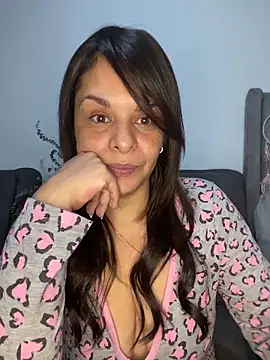 Snapshot of Kataliina chatting on 10, 10, 2025 Kataliina online show from 10, 10, 2025