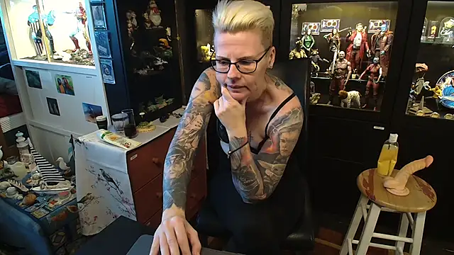 MaryG online show from 16, 1, 2025