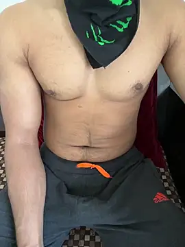 Snapshot of AmHunter04 chatting on 20, 3, 2025 AmHunter04 online show from 20, 3, 2025