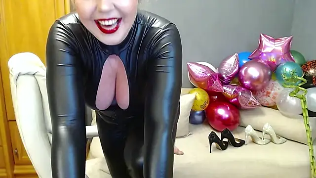 Cute sun online show from 20, 12, 2024