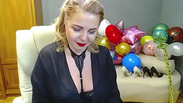 Cute sun online show from 21, 12, 2024