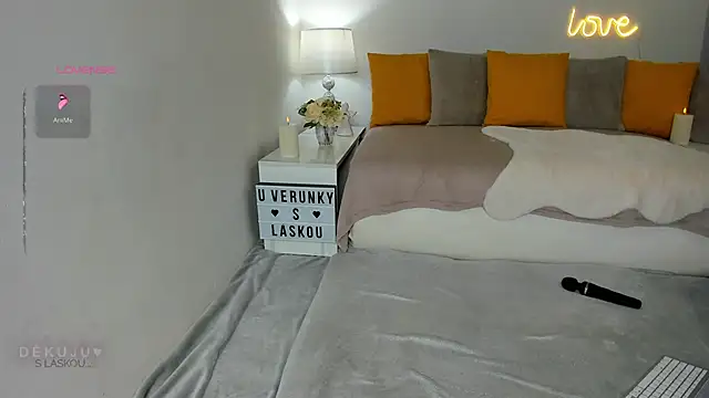 KVerunce online show from 5, 3, 2025