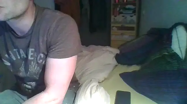 Snapshot of MmaxX004 chatting on 5, 3, 2025 MmaxX004 online show from 5, 3, 2025