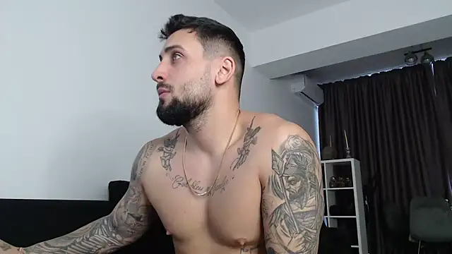 Snapshot of _DylanGreen chatting on 29, 10, 2025 DylanGreen online show from 29, 10, 2025