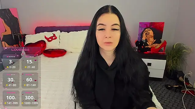 Snapshot of KeiraChoCo chatting on 18, 11, 2025 KeiraChoCo online show from 18, 11, 2025