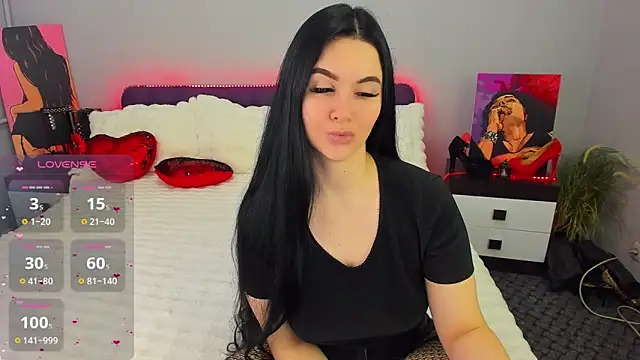 Snapshot of KeiraChoCo chatting on 2, 12, 2025 KeiraChoCo online show from 2, 12, 2025