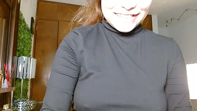 Snapshot of 3littleschoolteens chatting on 8, 2, 2025 3littleschoolteens online show from 8, 2, 2025