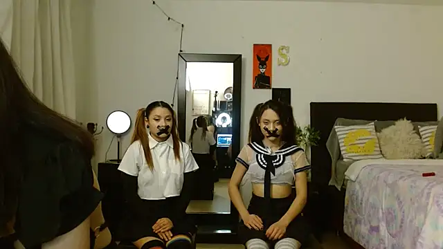Snapshot of 3littleschoolteens chatting on 16, 2, 2025 3littleschoolteens online show from 16, 2, 2025