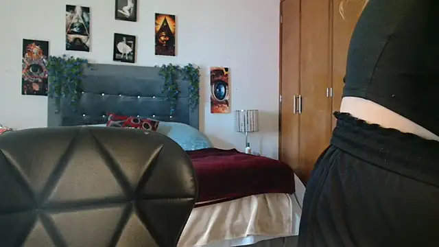 3littleschoolteens online show from 15, 12, 2025