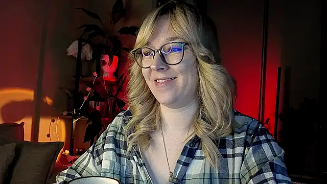 Snapshot of 5_in_one chatting on 14, 12, 2024 5 in one online show from 14, 12, 2024