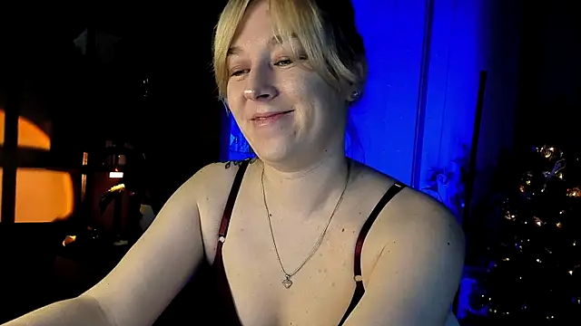 Snapshot of 5_in_one chatting on 27, 1, 2025 5 in one online show from 27, 1, 2025