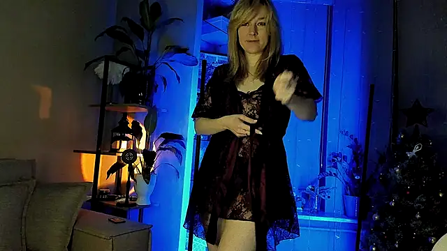 Snapshot of 5_in_one chatting on 5, 2, 2025 5 in one online show from 5, 2, 2025