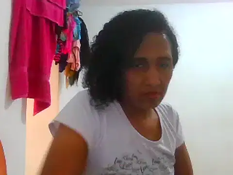 Aishamara online show from 2, 3, 2025