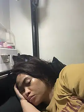 pinay4uwithagoodheart online show from 14, 4, 2026