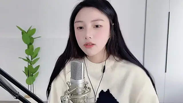 HaagenDazs  online show from 21, 2, 2025