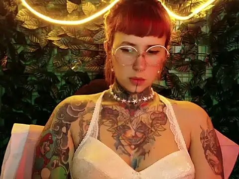 Snapshot of Esdeeath chatting on 28, 3, 2026 Esdeeath online show from 28, 3, 2026