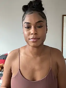 CandyLuxxxx online show from 8, 1, 2025