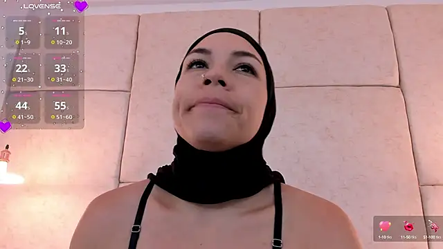 aisha vs online show from 26, 2, 2025