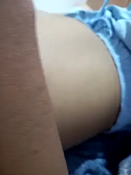 Snapshot of annie-19 chatting on 5, 11, 2025 annie-19 online show from 5, 11, 2025