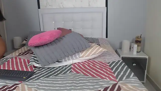 Snapshot of Sofia_Blosom chatting on 12, 2, 2025 Sofia Blosom online show from 12, 2, 2025