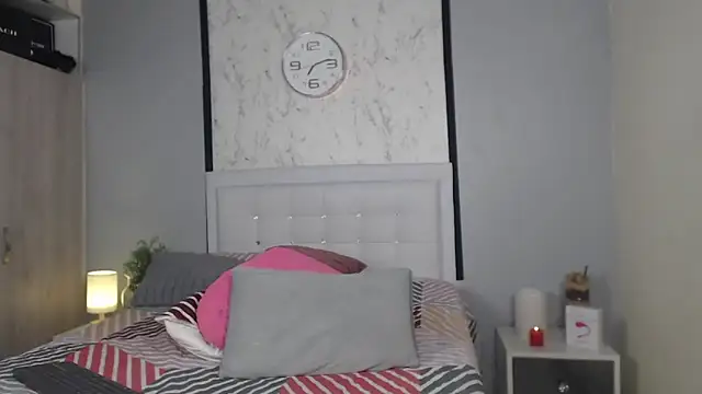 Snapshot of Sofia_Blosom chatting on 14, 2, 2025 Sofia Blosom online show from 14, 2, 2025