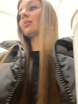 KrisMagnoly online show from 8, 10, 2025