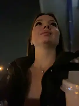 KrisMagnoly online show from 9, 10, 2025