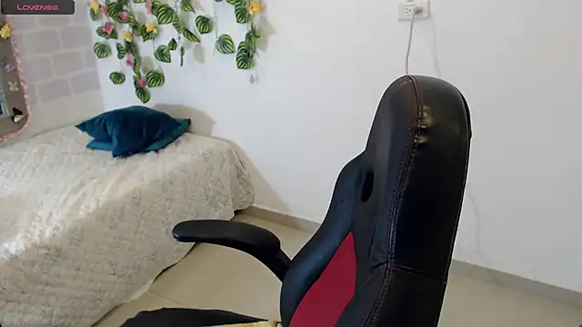 tania sweet   online show from 14, 3, 2025