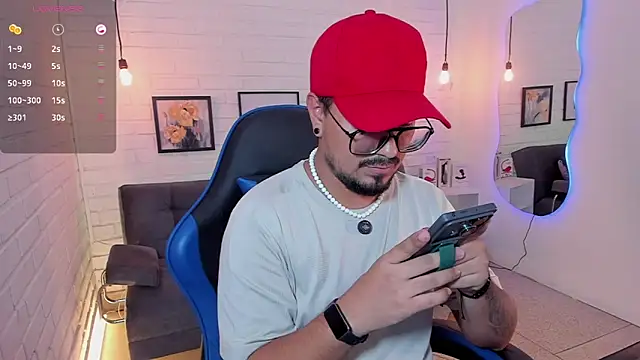 DaviidEvans  online show from 12, 9, 2025