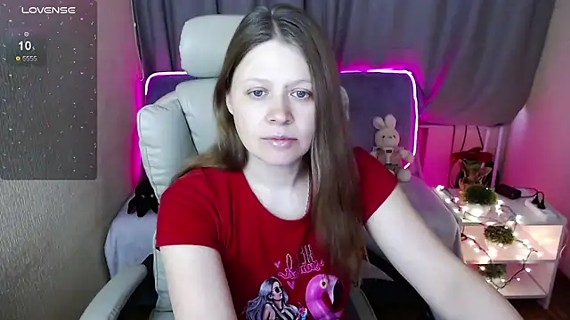 Snapshot of alekasamui chatting on 3, 2, 2025 alekasamui online show from 3, 2, 2025