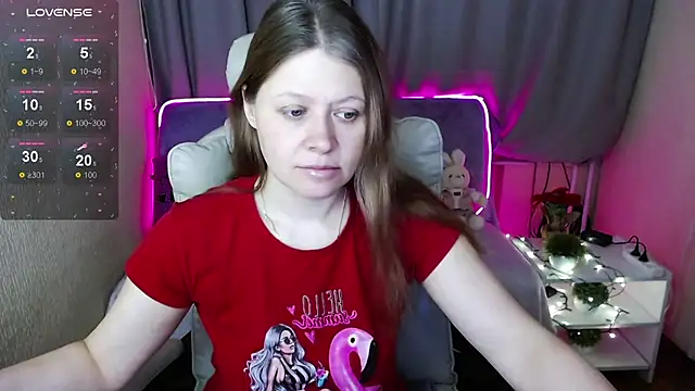 Snapshot of alekasamui chatting on 19, 2, 2025 alekasamui online show from 19, 2, 2025