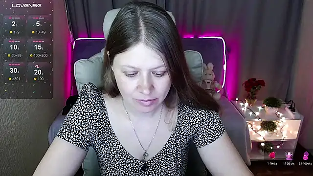 Snapshot of alekasamui chatting on 18, 3, 2025 alekasamui online show from 18, 3, 2025