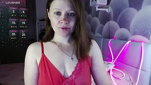 Snapshot of alekasamui chatting on 15, 9, 2025 alekasamui online show from 15, 9, 2025