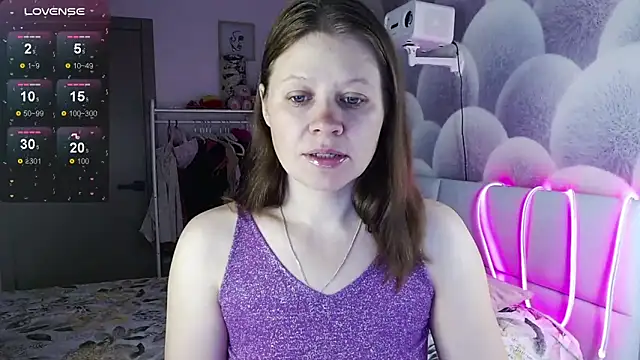 Snapshot of alekasamui chatting on 6, 10, 2025 alekasamui online show from 6, 10, 2025