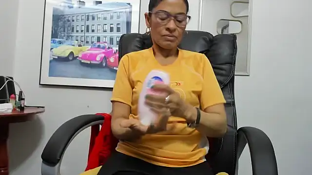 Aries Mature online show from 13, 9, 2025