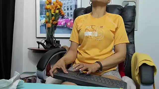 Aries Mature online show from 5, 10, 2025