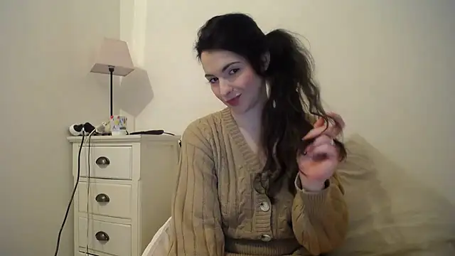 Snapshot of desirmiss1 chatting on 9, 2, 2025 desirmiss1 online show from 9, 2, 2025