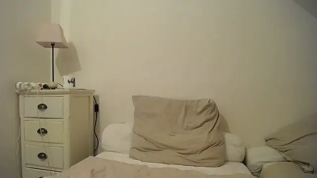 Snapshot of desirmiss1 chatting on 12, 2, 2025 desirmiss1 online show from 12, 2, 2025